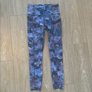 Lululemon Size 4 leggings